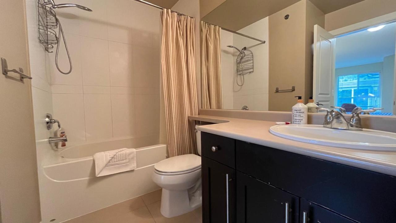Waterscapes Resort Kelowna 2 Full Bedrooms Suite Vacation Rentals, Short Term Rentals. Kültér fotó